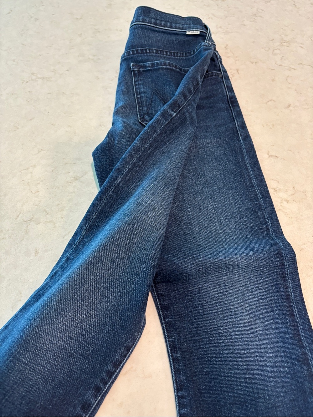 Mother Dark Wash Straight Leg Jeans with Frayed Hem like new size 26 - Picture 11 of 11